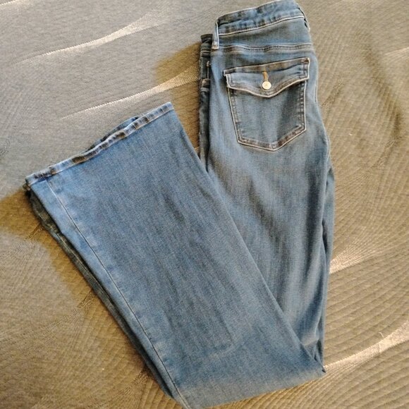 American Eagle Outfitters Denim - American Eagle Next Level Stretch Low Rise Flare Blue Jeans